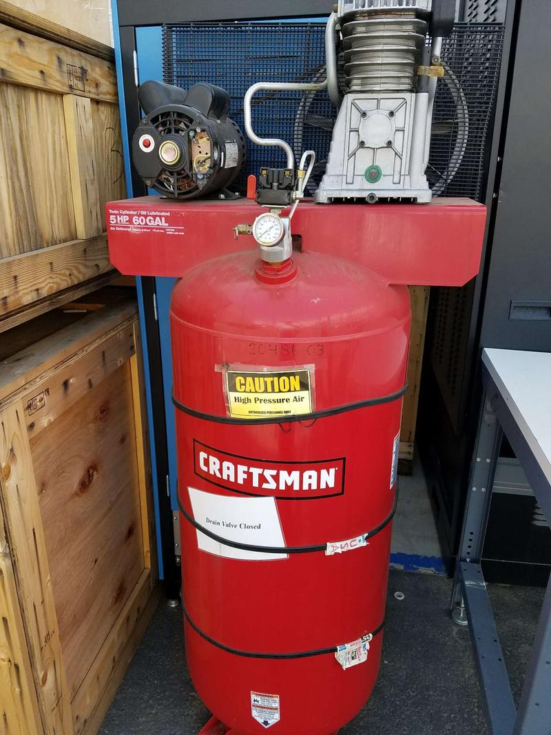 Craftsman 60 gallon compressor for sale in Canoga Park, CA 5miles