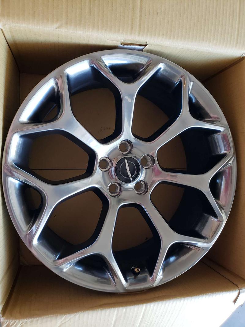 20 inch Chrysler 300 S hyper gray wheels/rims (4) for sale in Fort ...