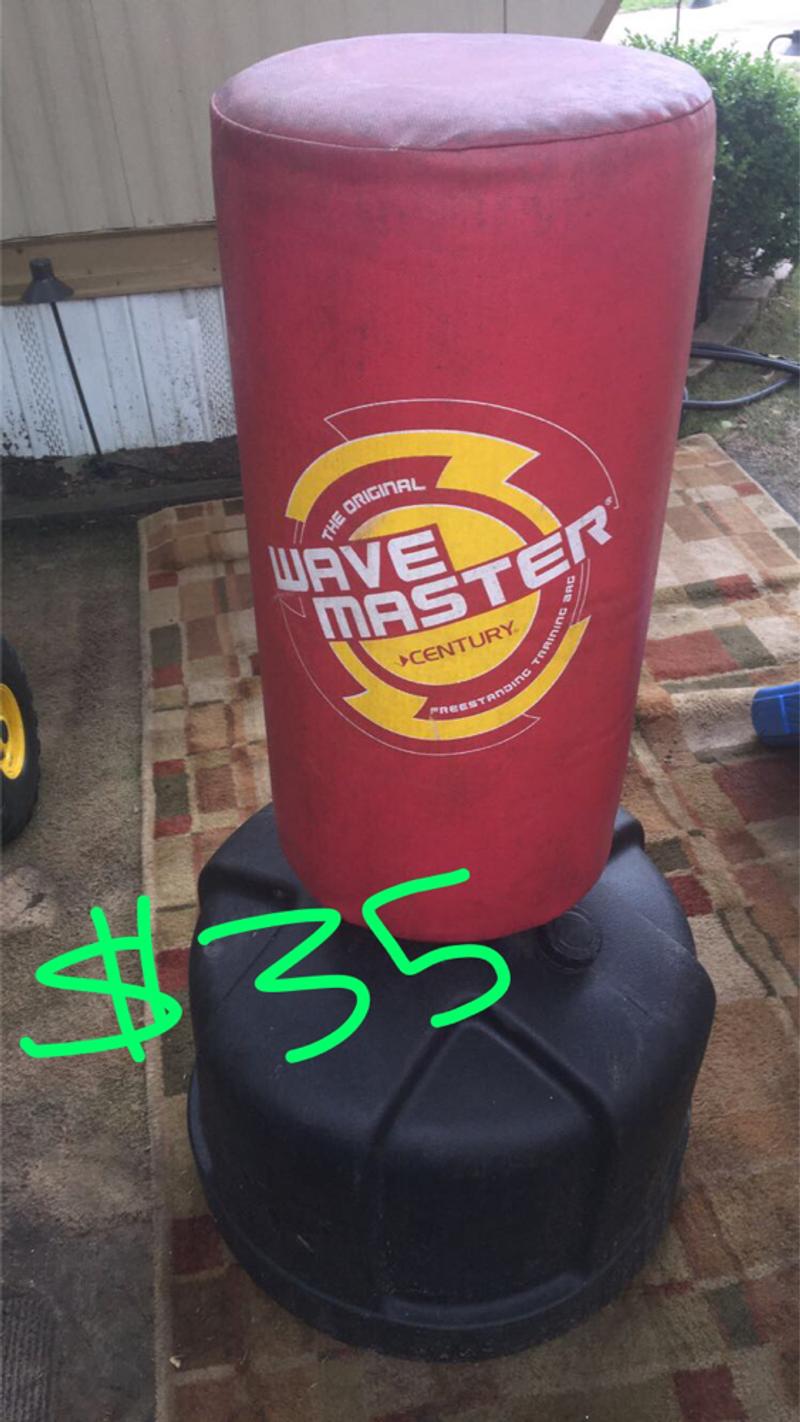 Century Original Wavemaster Punching Bag for sale in Conroe, TX