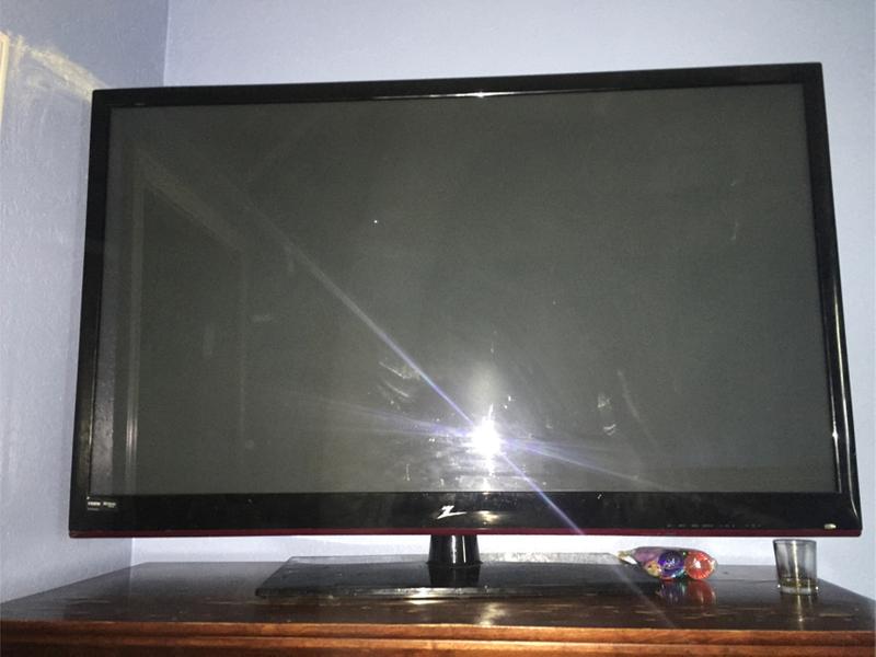 zenith 52 inch tv