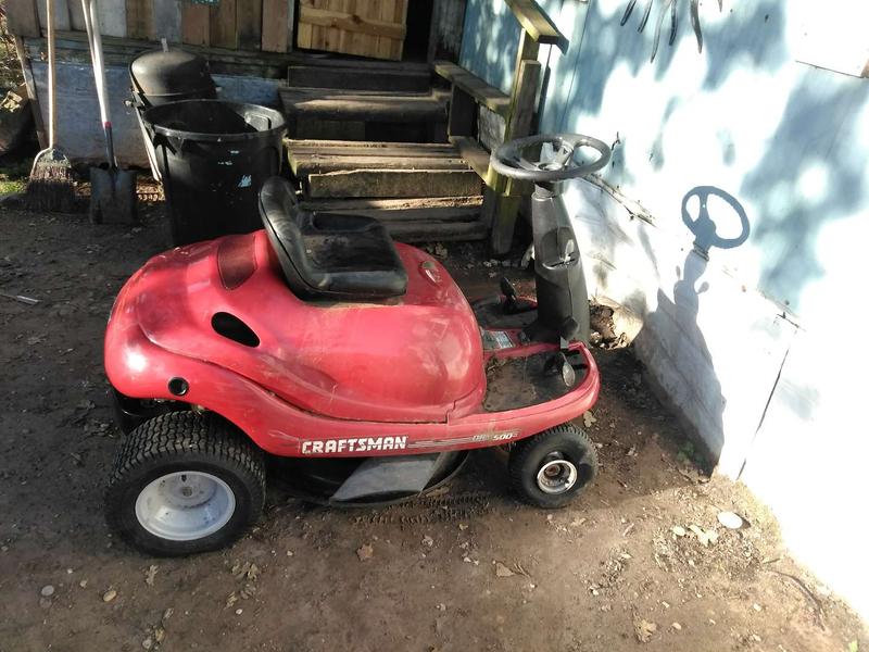 CRAFTSMAN DRM500 YARD BUG RIDING LAWN MOWER BRIGGS STRATTON 10HP
