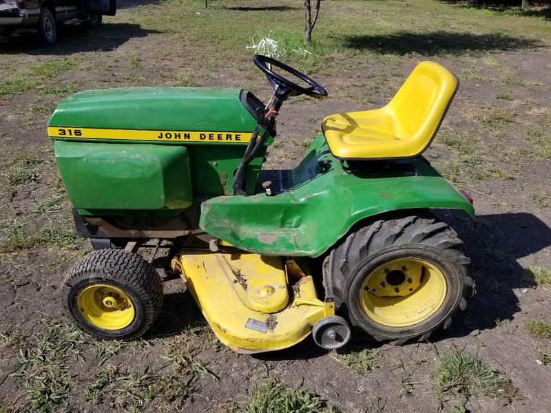1978 john Deere 316 Lawn Tractor for sale in Waxahachie, TX 5miles