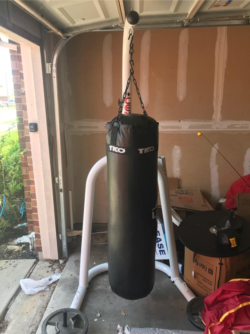 Heavy weight Punching Bag for sale in Mansfield, TX 5miles Buy and Sell