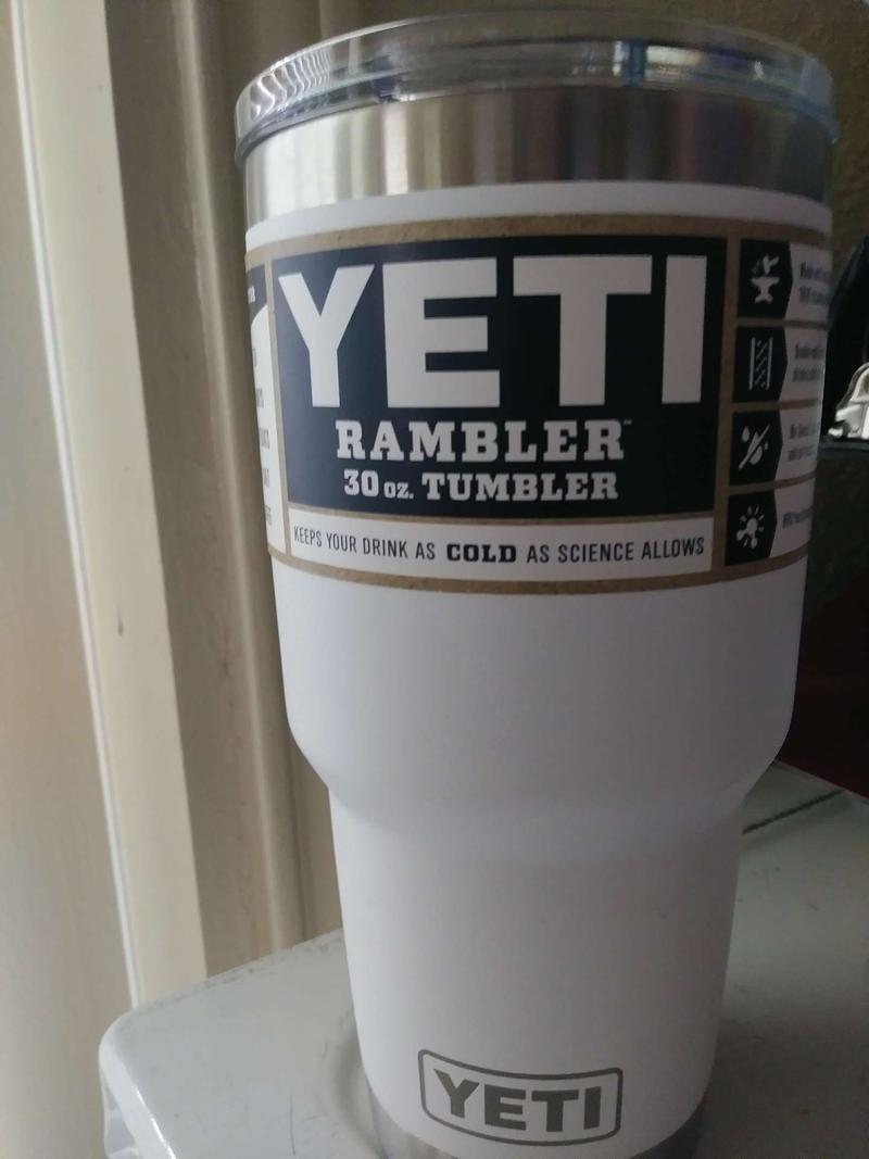 white yeti 30 oz tumbler