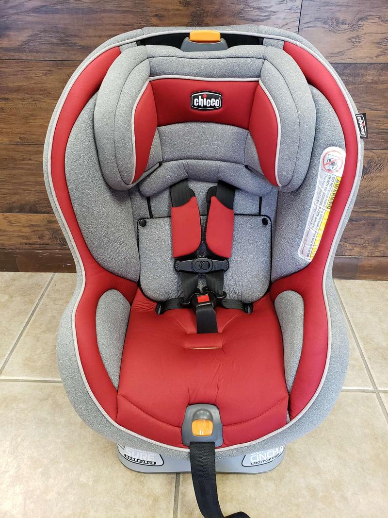 chicco nextfit convertible