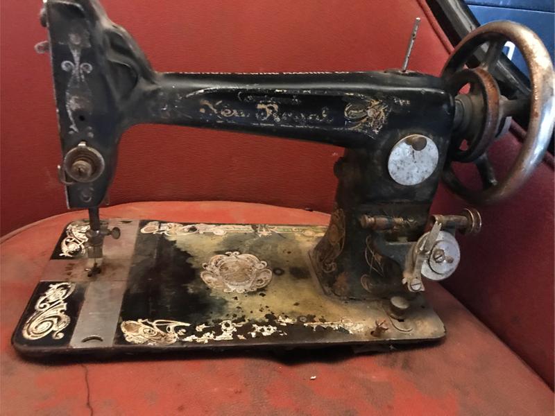 1897 New Royal sewing machine for sale in Azle, TX 5miles Buy and Sell