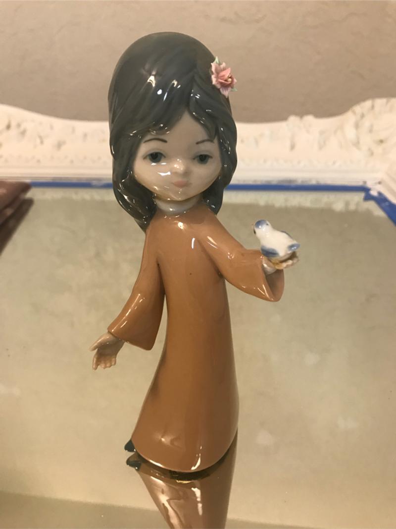 Vintage Casades Spain Figurine Lladro Design Porcelain Marked for sale