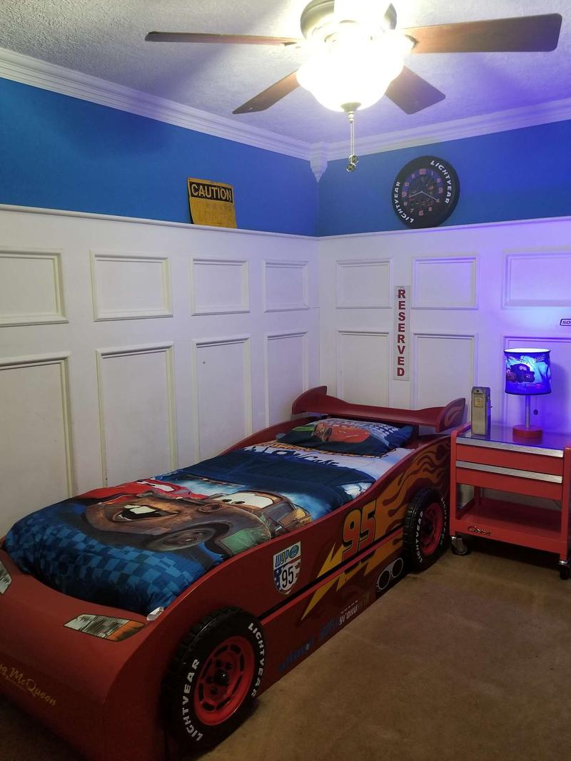 LIGHTNING MCQUEEN CAR BED AND FURNITURE TWIN SIZE. for sale in