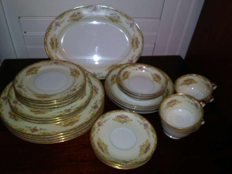 Antique 1930s Noritake China Japan 'M' Gloria U.S. Design Pat Applied