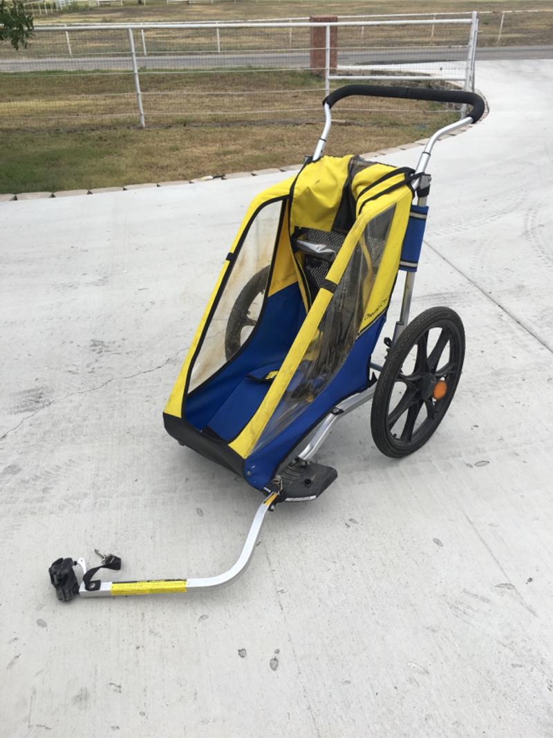 Single child bike trailer/buggy for sale in Weatherford, TX 5miles Buy and Sell