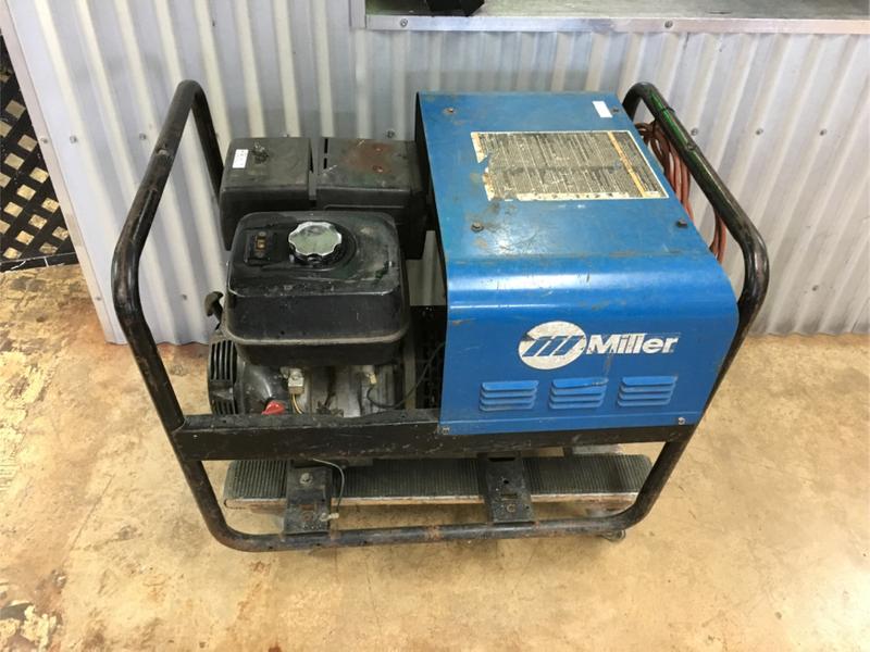 Miller blue star 185 Generator welder built in for sale in Terrell, TX