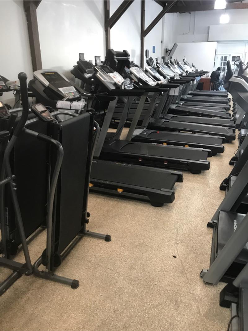 Treadmills for Black Friday Prices for sale in Beverly Hills, CA 5miles Buy and Sell