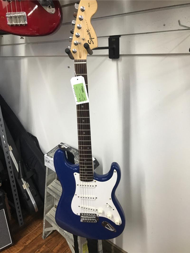Electric guitar for sale in Dallas, TX 5miles Buy and Sell