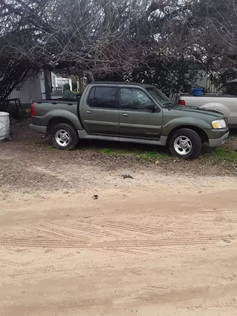 2002 Ford Explorer Sport Trac 4dr Crew Cab SB 2WD for sale 2002 Ford Explorer Sport Trac 4dr Crew Cab SB 2WD for sale