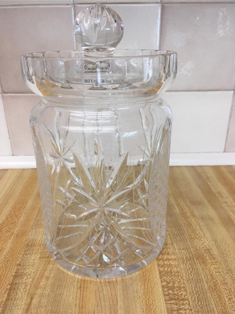 Pretty glass jar with lid for sale in Bedford, TX 5miles Buy and Sell