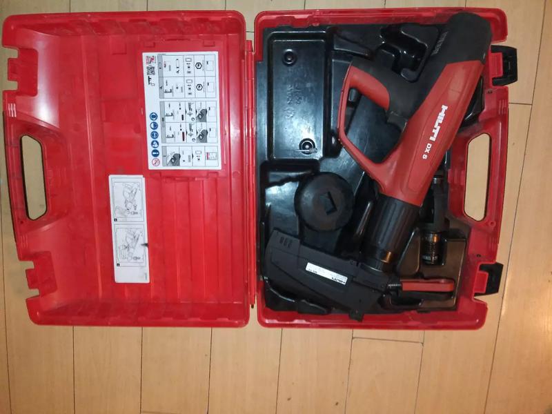 Hilti DX 5 Kit Fully Automatic PowderActuated Tool with Single and