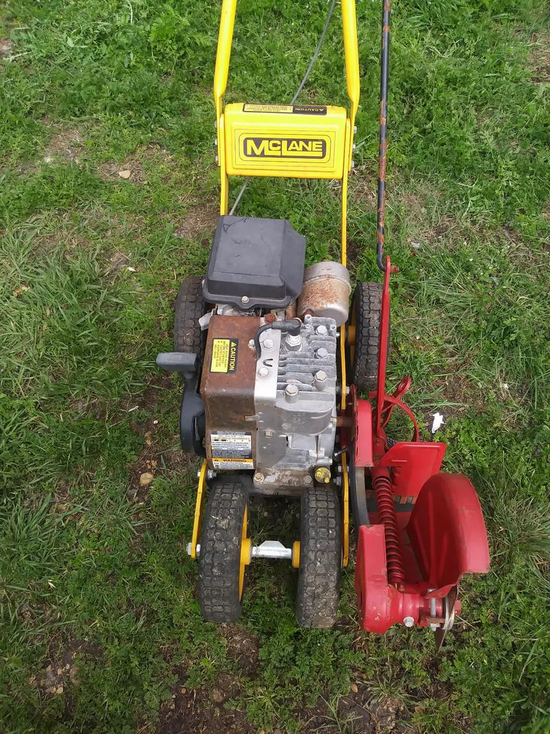 MCLANE 4 WHEEL EDGER(notrunning) for sale in Dallas, TX 5miles Buy and Sell