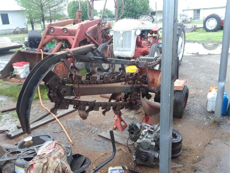 Trencher for tractor with 3 point hitch has all hydraulics ready to go