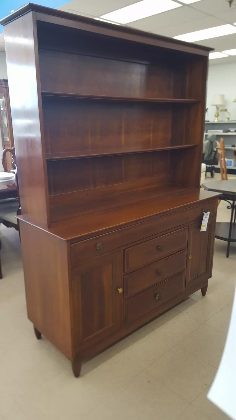 Genuine Willett China Cherry Wood for sale in Balch Springs, TX 5miles Buy and Sell