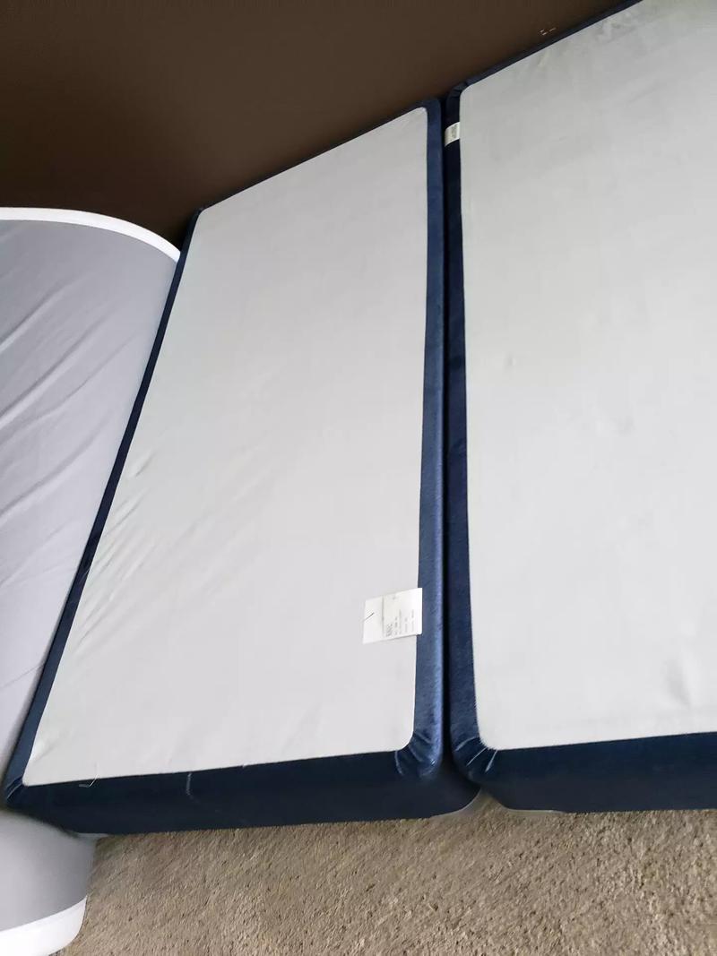 King size original Purple mattress like new condition for sale in