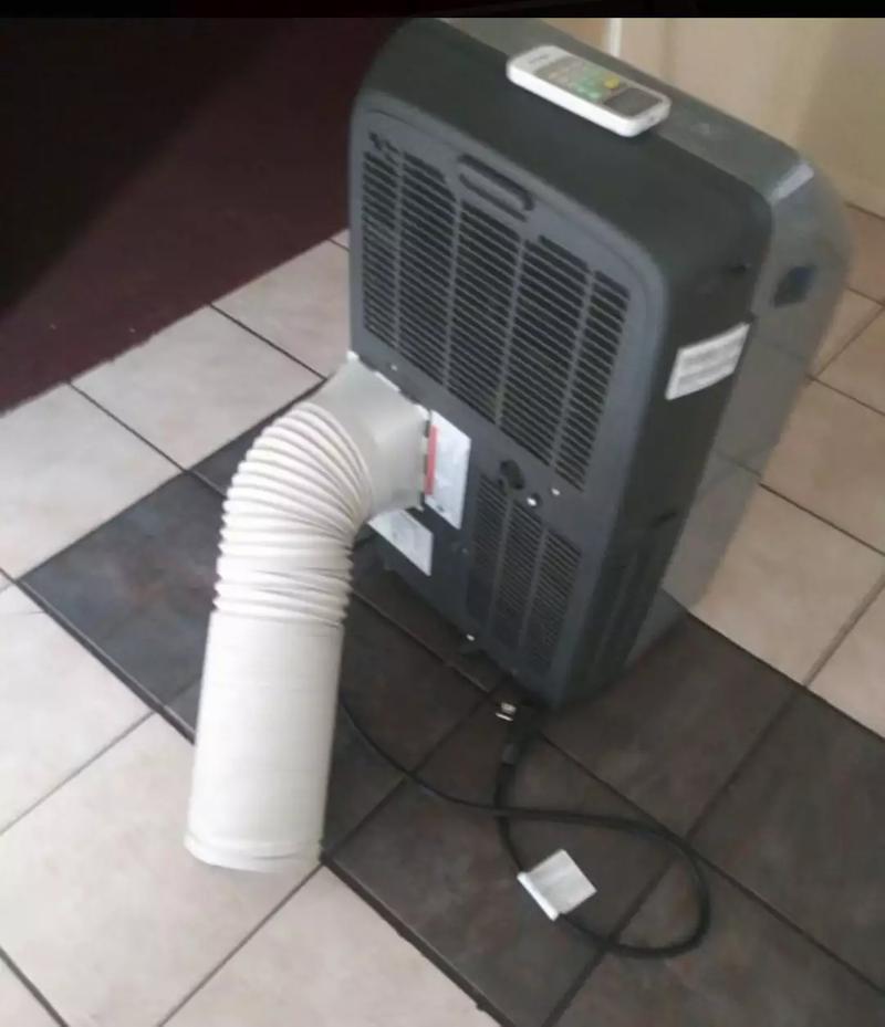 Hisense Portable Air Conditioner/heater for sale in Dallas, TX 5miles