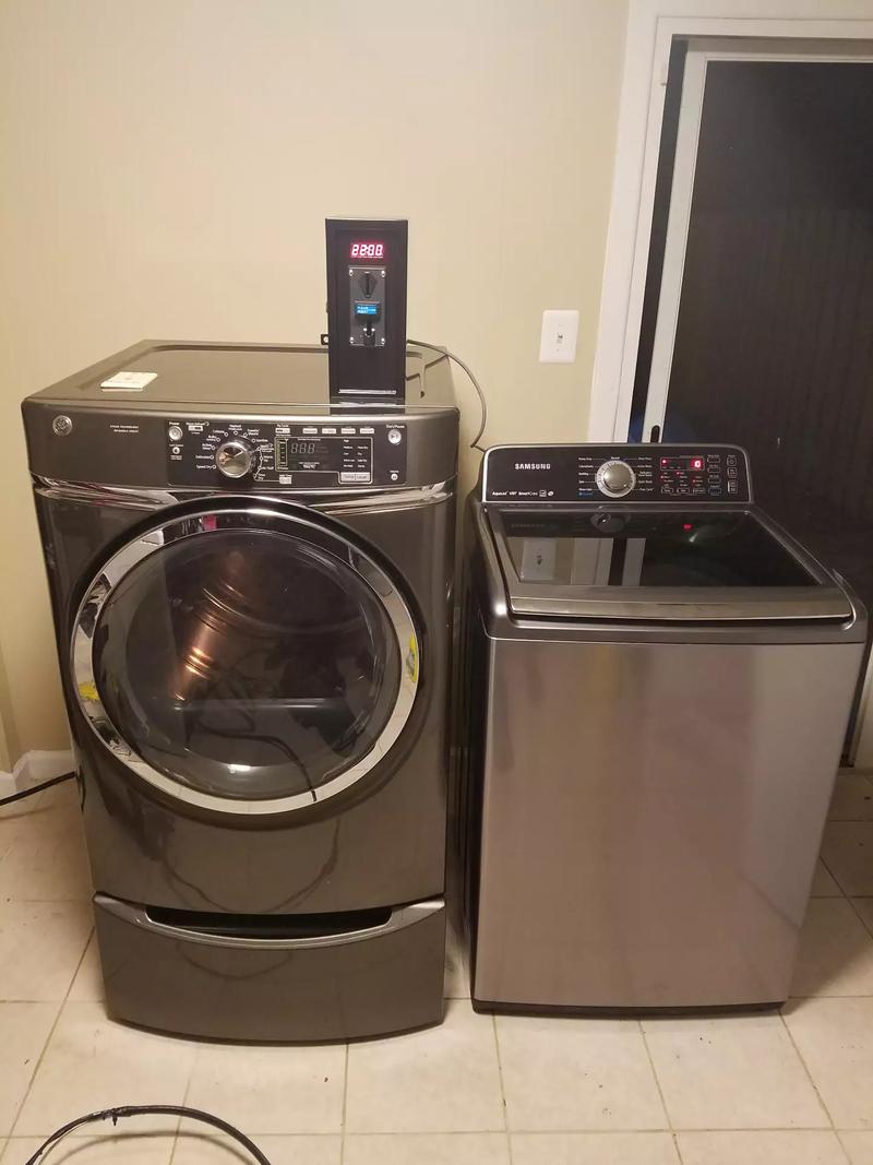 Coin operated washer and dryer for sale in Woodbridge, VA 5miles Buy