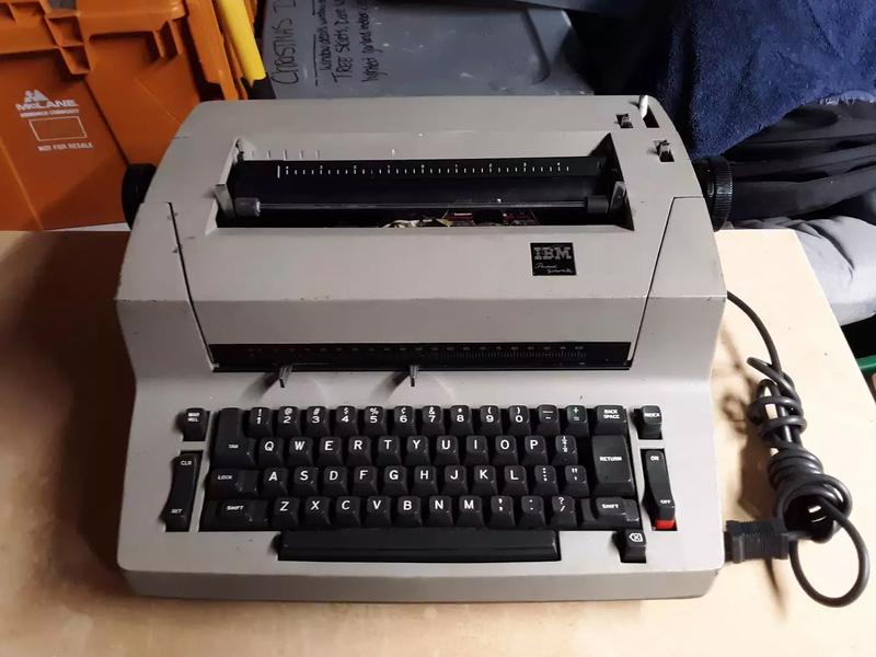 Vintage ibm typewriter 8x for sale in Austin, TX 5miles Buy and Sell