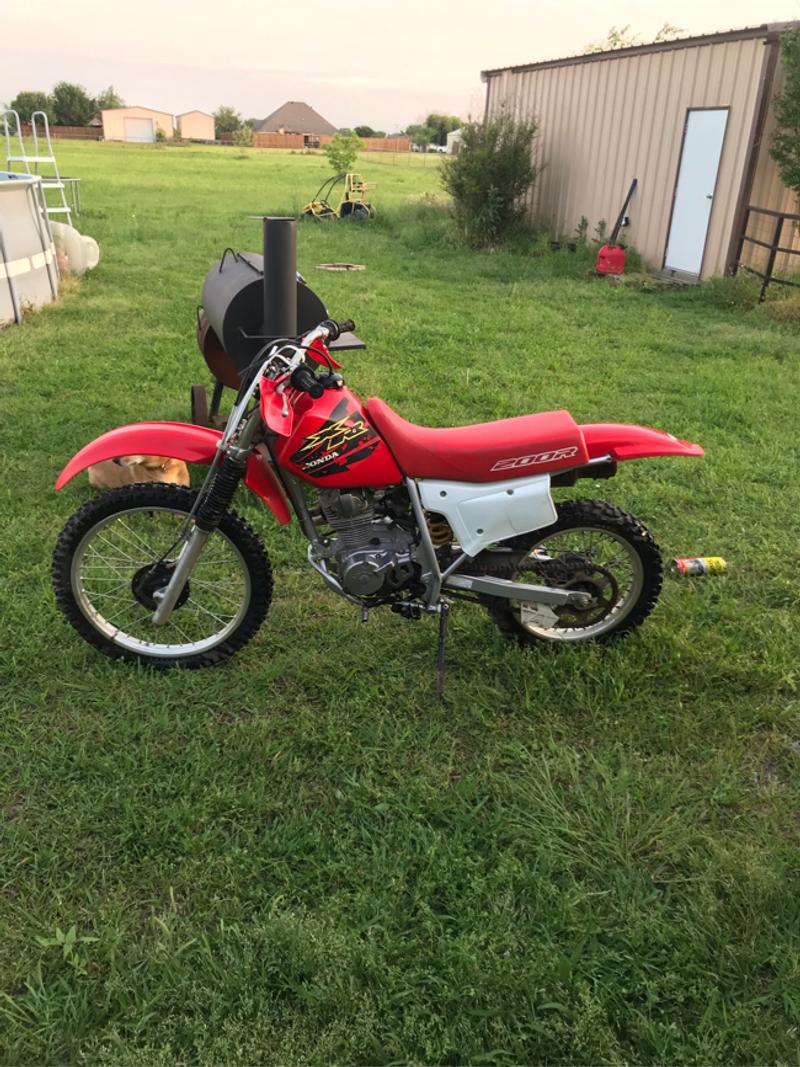 200r honda dirt bike