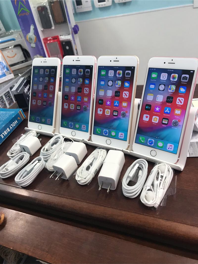 IPhone 6s Plus unlocked for any carrier for sale in Fort Worth, TX 5miles Buy and Sell