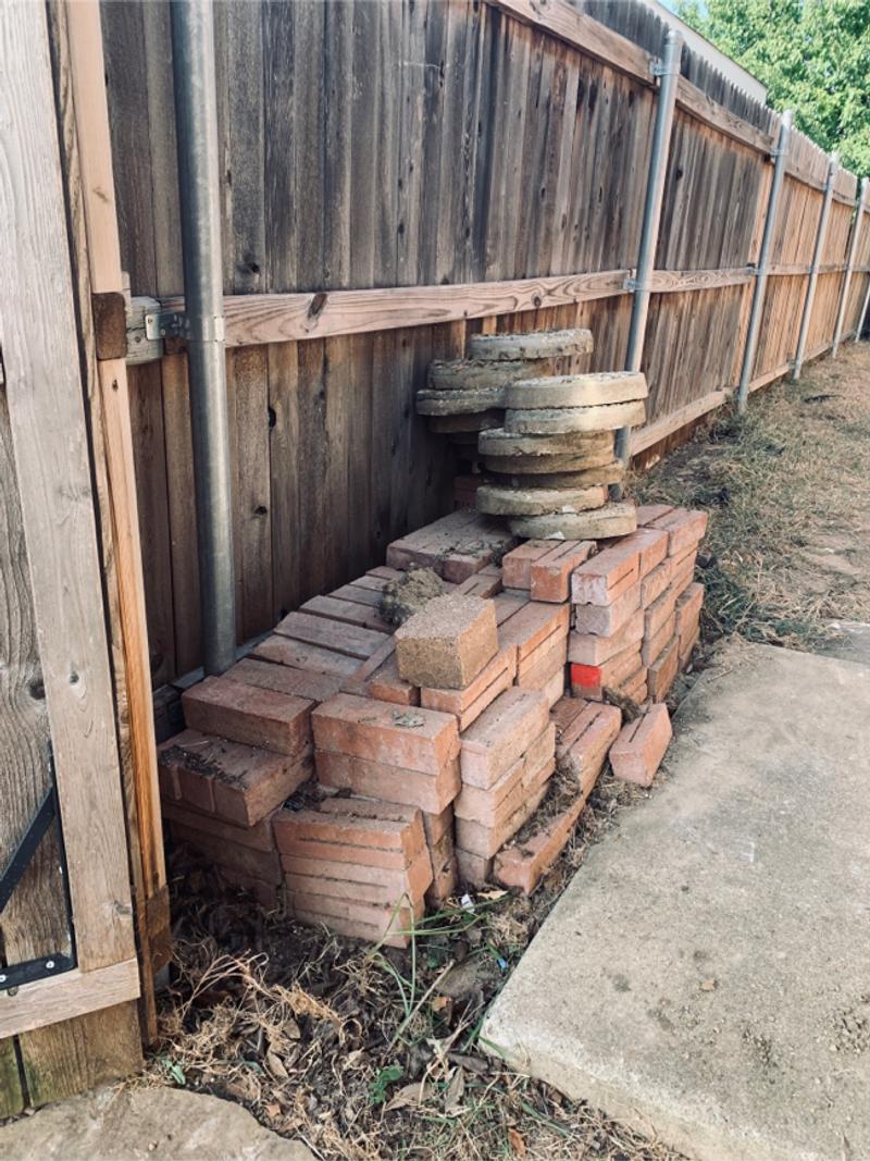 Bricks and Pavers for sale in Fort Worth, TX 5miles Buy and Sell