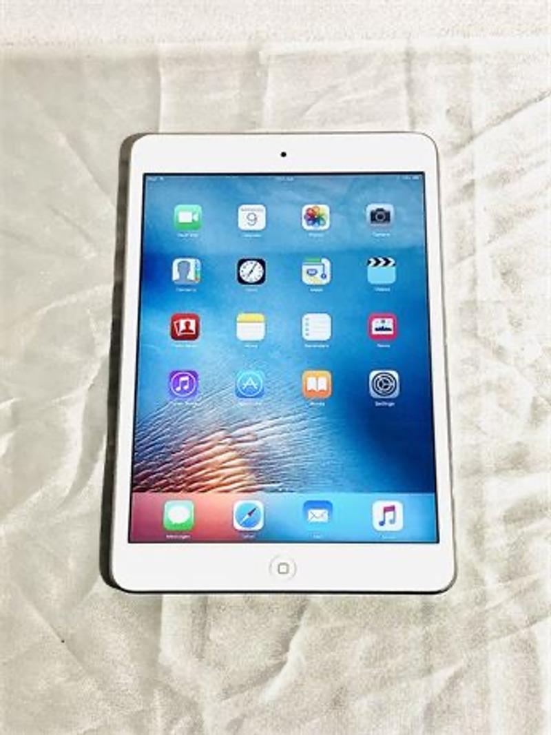 Hot Buy! Apple iPad Mini 1st Generation 16GB, White Tablet WiFi Only