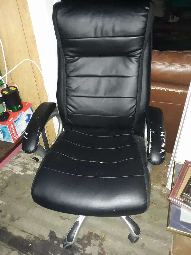 Computer chair for sale in Lavon, TX 5miles Buy and Sell