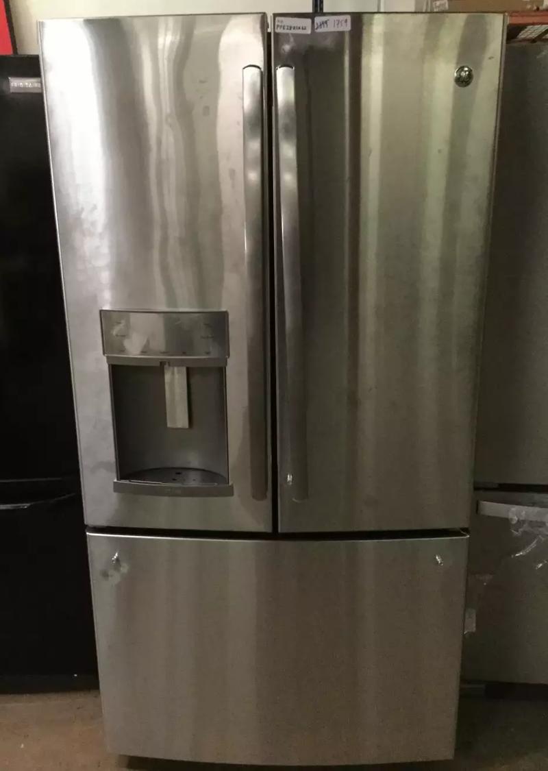 GE PFE28KSKSS 36 In Profile 27.8 cu. ft. French Door Refrigerator in