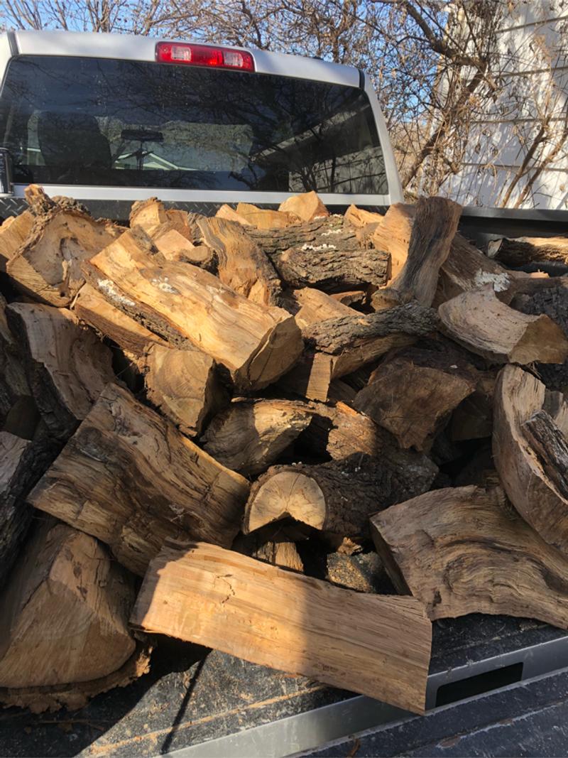 Seasoned red oak fire wood for sale in Dallas, TX 5miles Buy and Sell