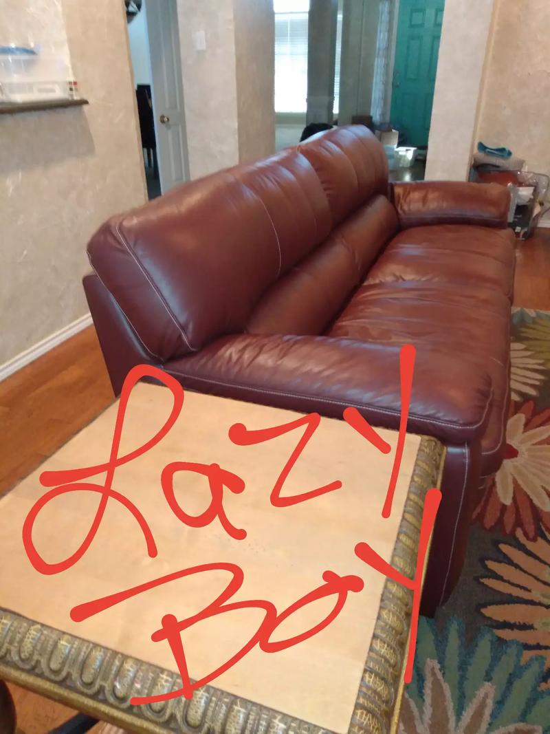 Lazy Boy Couch for sale in Fort Worth, TX 5miles Buy and Sell