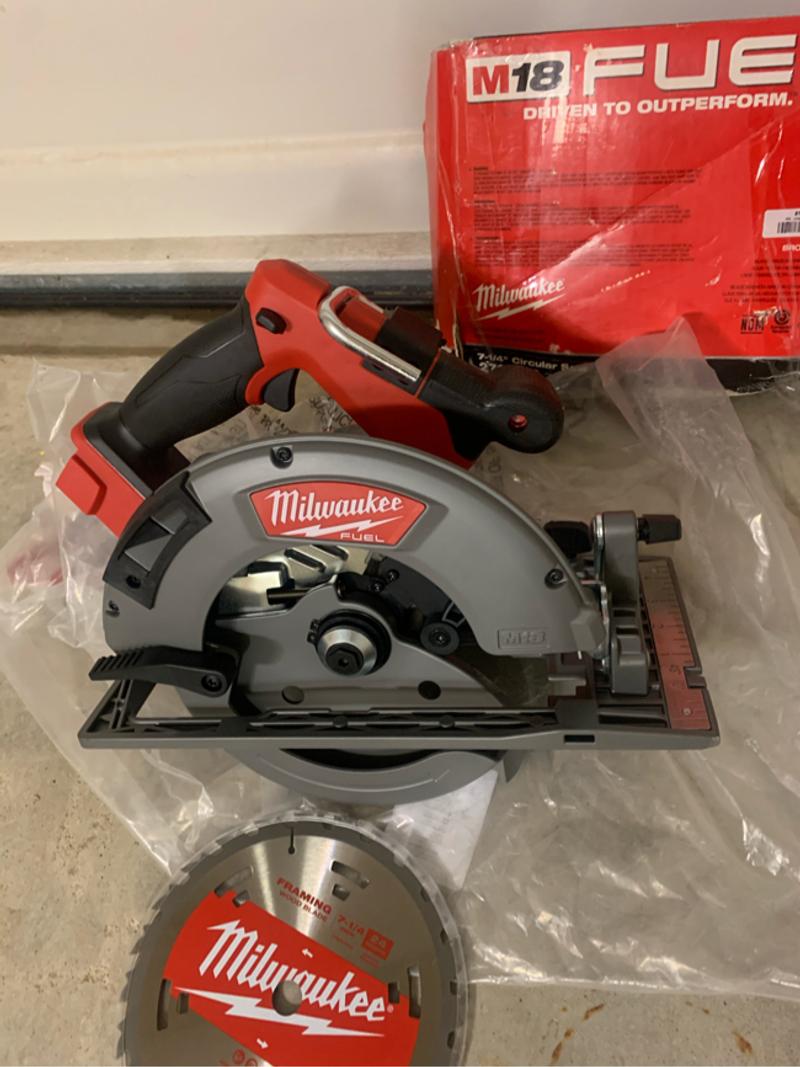 Milwaukee circular saw for sale in Fort Worth, TX 5miles Buy and Sell