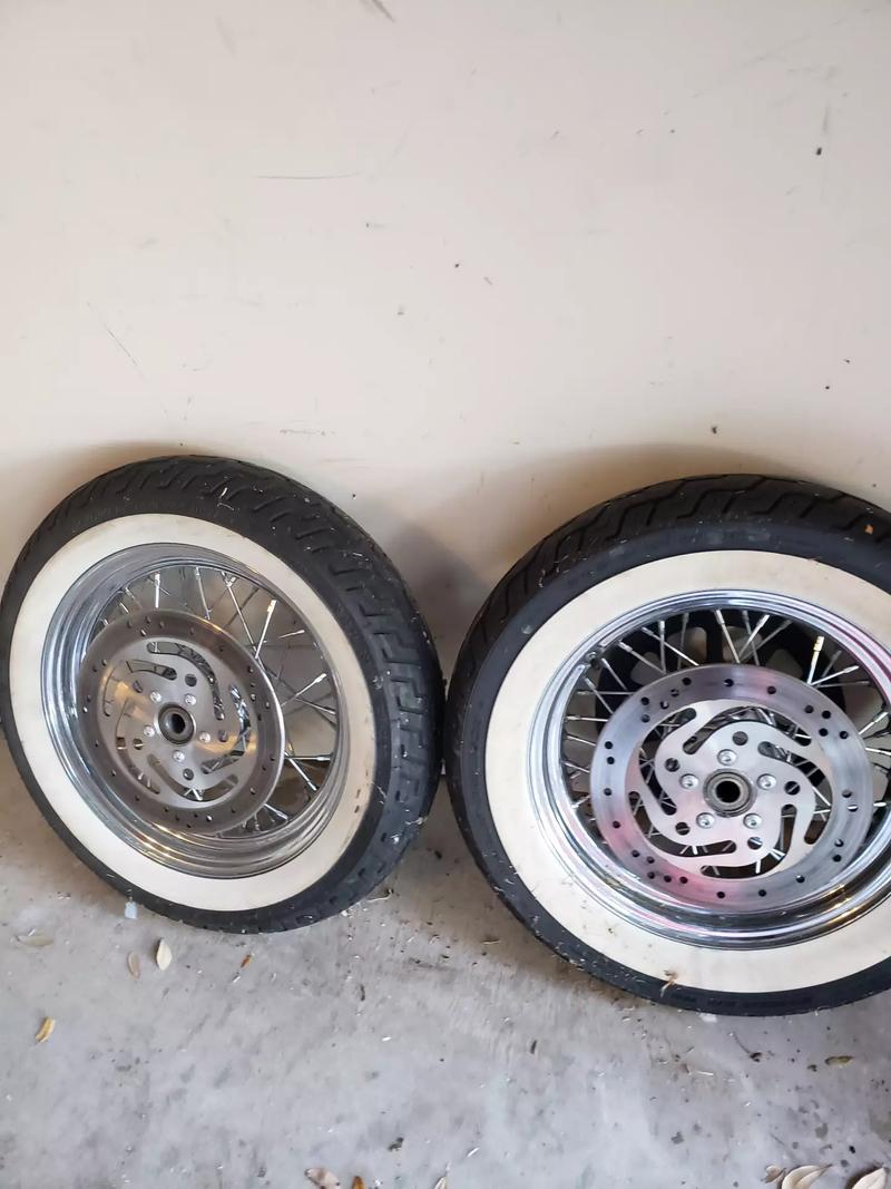 Softail Harley Davidson wheels for sale in Venus, TX 5miles Buy and Sell