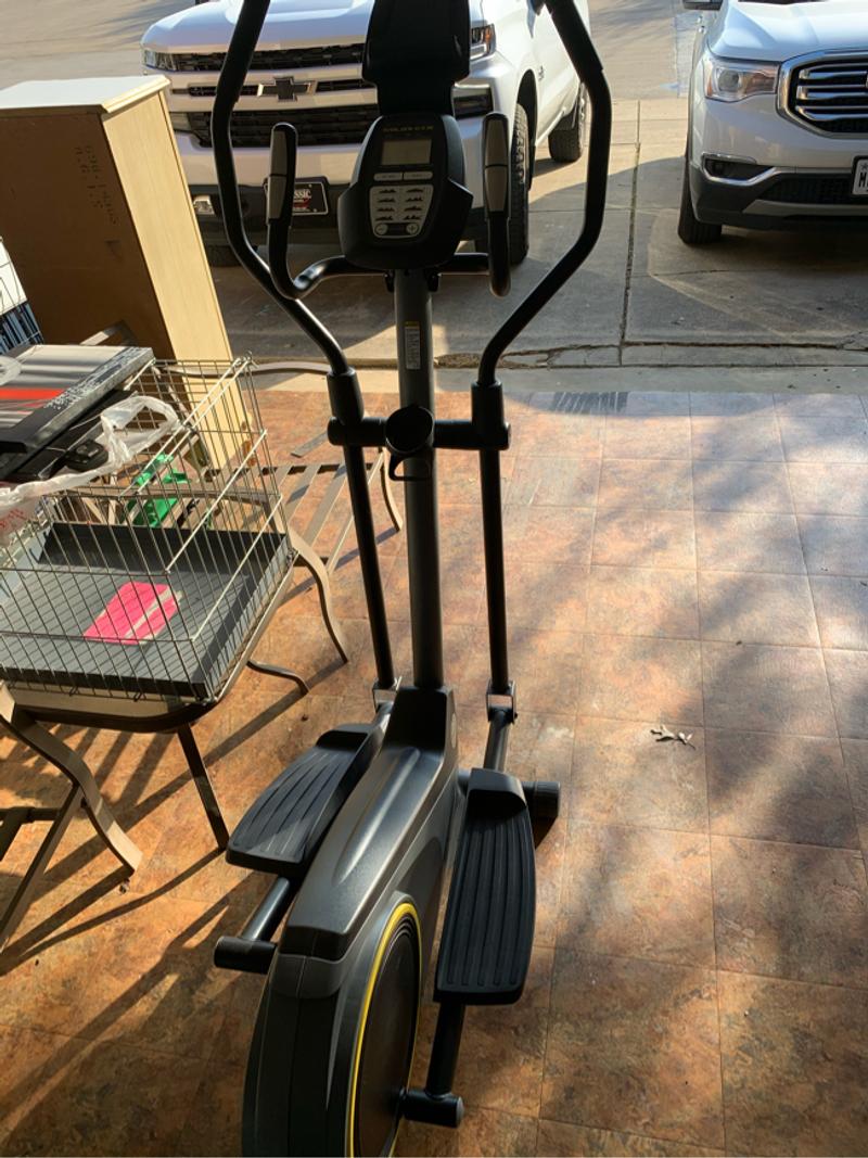 Golds gym stride trainer 350i (elliptical) for sale in Mansfield, TX