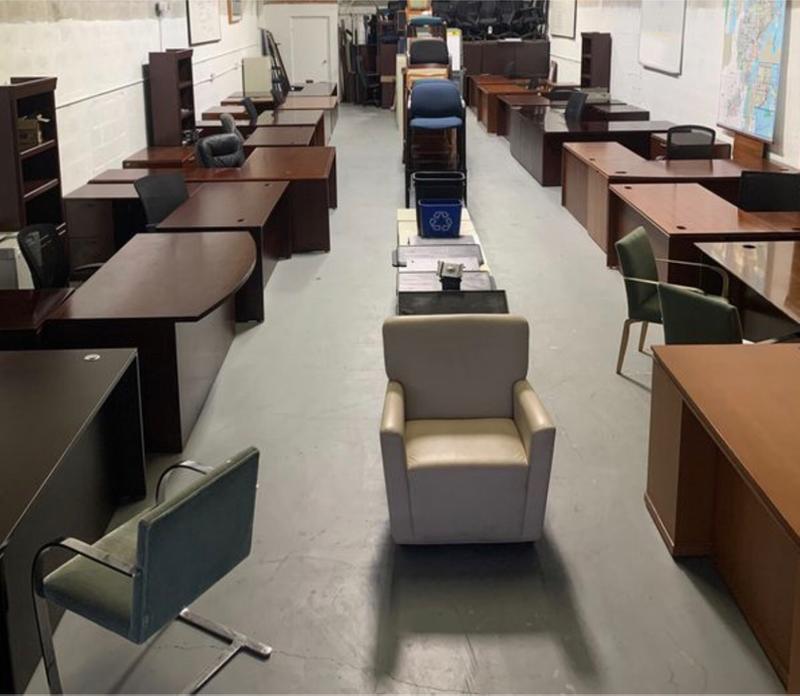 Office Furniture Used but PERFECT CONDITION ALL SIZES & ALL BUDGETS