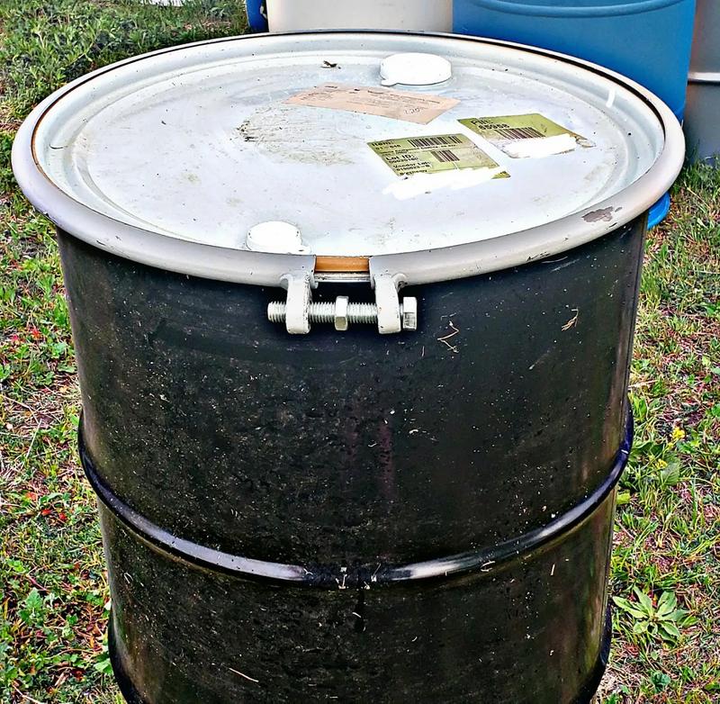 Metal barrels/food grade****************Barriles/tambos for sale in