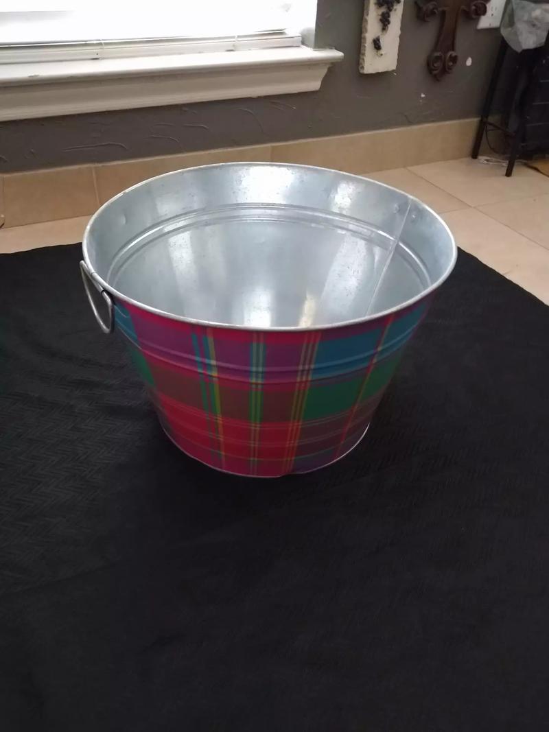 Target Beverage Tin Tub for sale in Mesquite, TX 5miles Buy and Sell