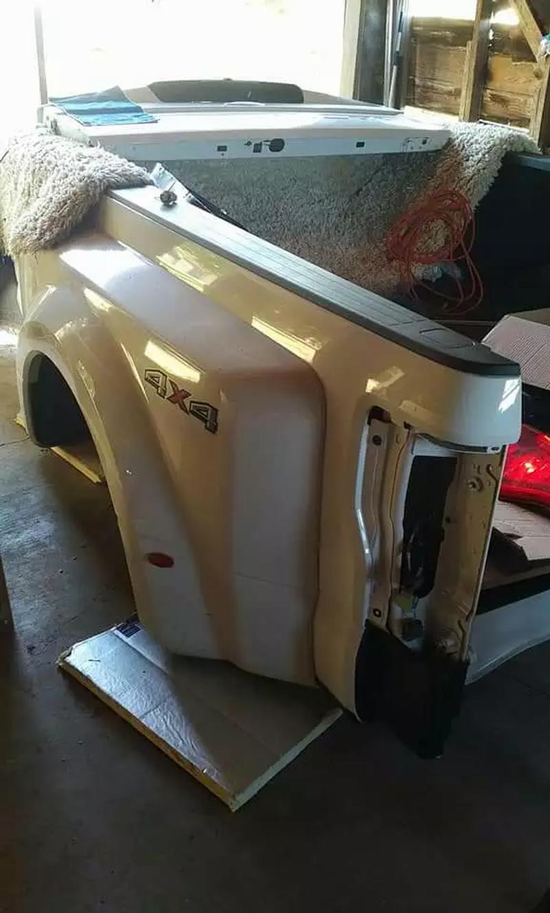 2019 ford f350 dually truck bed for sale in Freeport, TX 5miles Buy