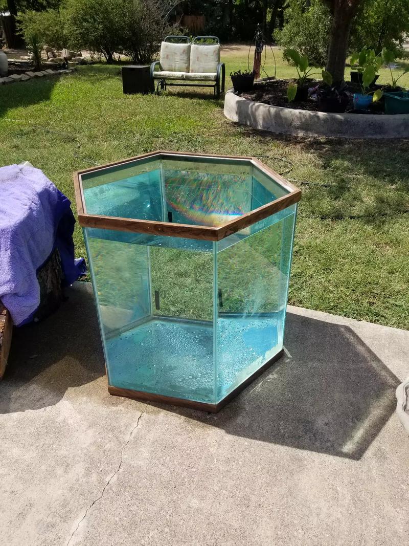 BIG Hexagon Fish Tank. 80 gallons. for sale in Fort Worth, TX 5miles