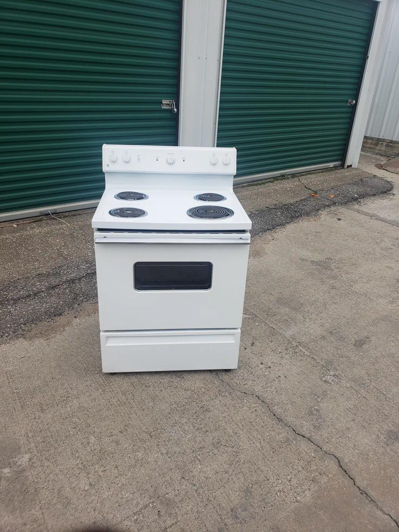 Free Delivery GE Electric Stove for sale in Mesquite, TX 5miles