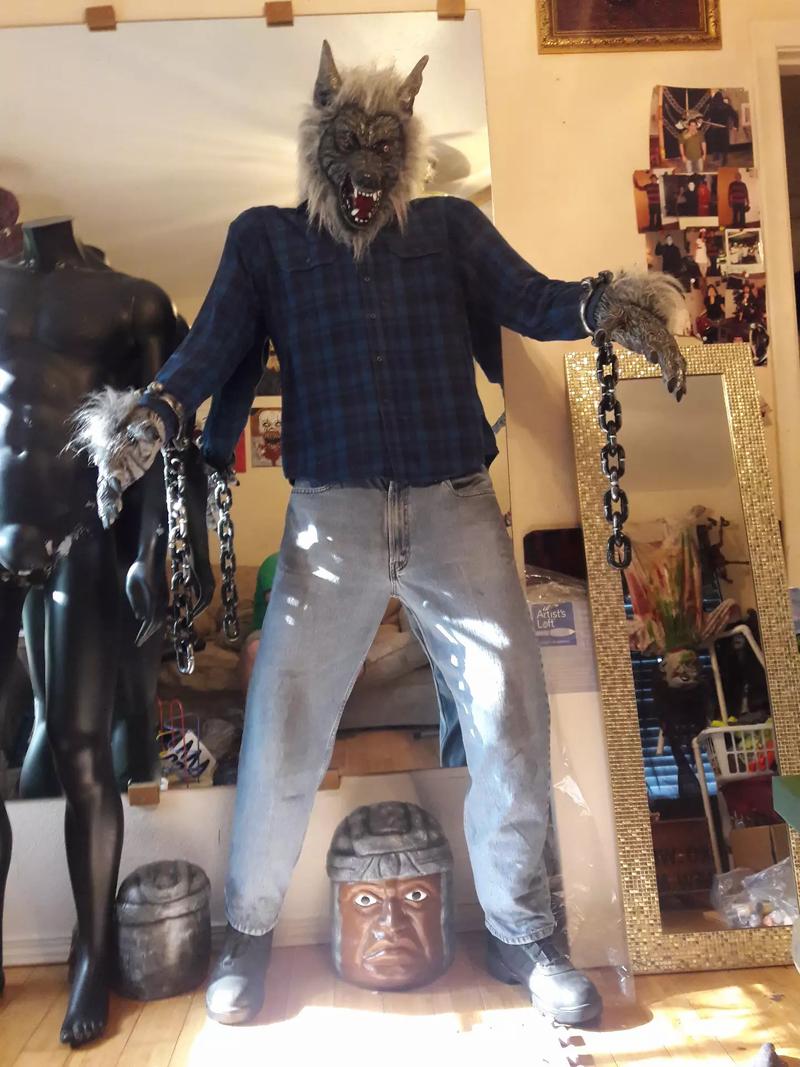 Life size Werewolf Halloween Prop for sale in Irving, TX 5miles Buy