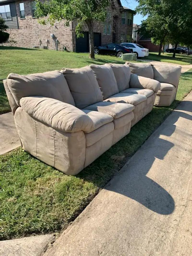 FREE COUCH ON THE CURB for sale in Forney, TX 5miles Buy and Sell