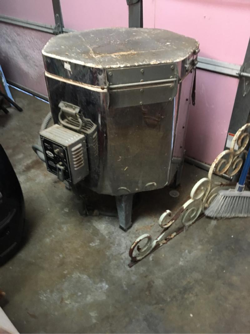 Paragon kiln for sale in Arlington, TX 5miles Buy and Sell