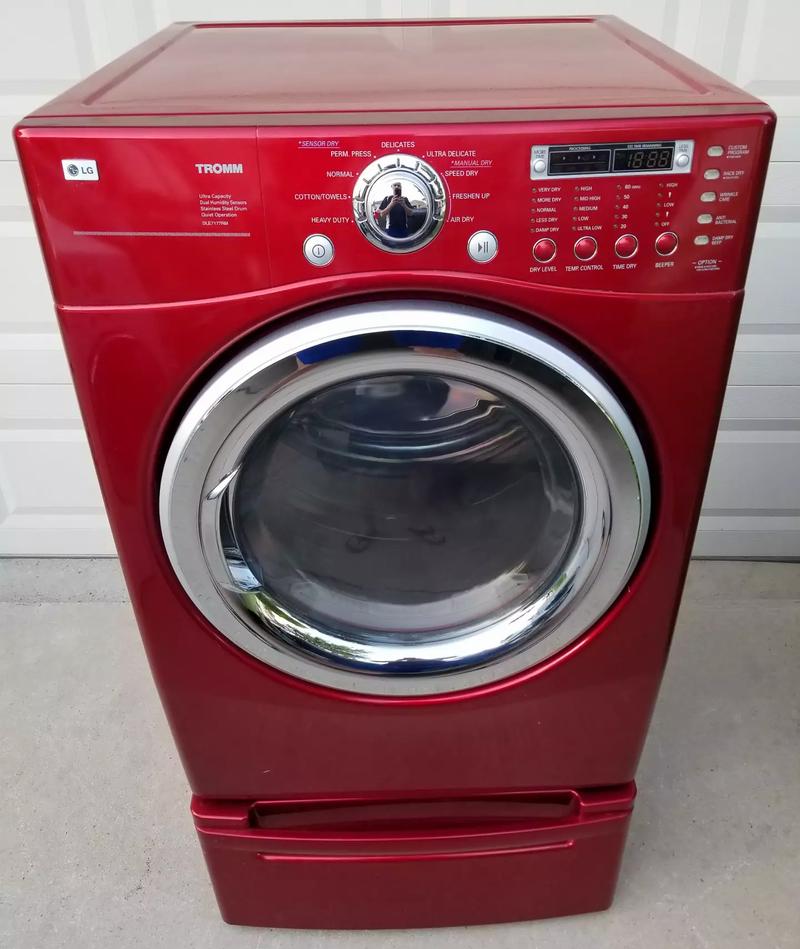 Red Samsung Electric Dryer with pedestal for sale in Lewisville, TX