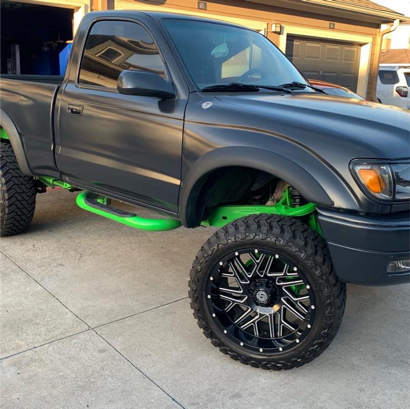 2001 Toyota 2dr Xtracab PreRunner 2WD SB for sale in Houston, TX