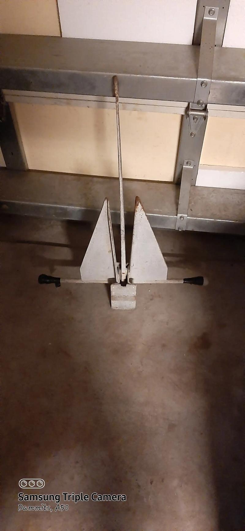 Anchor Boat Sales For Sale ZeBoats